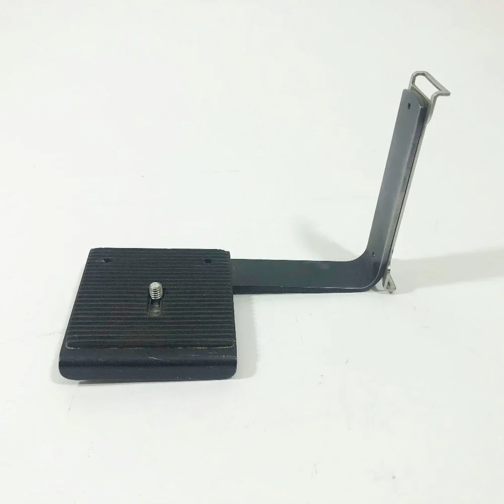 VGC Quick Release Bracket Graflex Mount 6x6 2-1/4 Cameras Metal